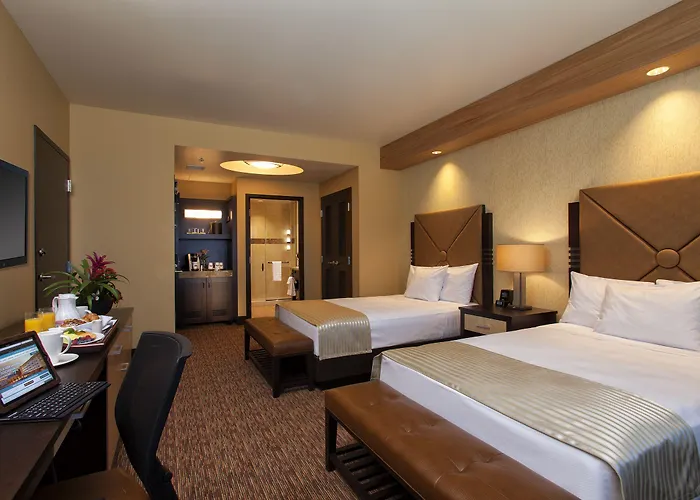 Twin Arrows Navajo Casino Resort 4*